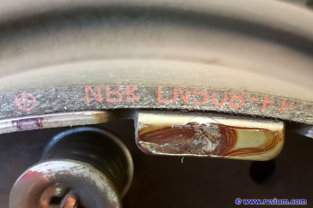 rear-brakes-08.jpg